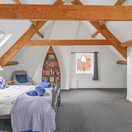 30 Percent Off! The Central Whitby Gem - 4 Bedrooms Kültér fotó