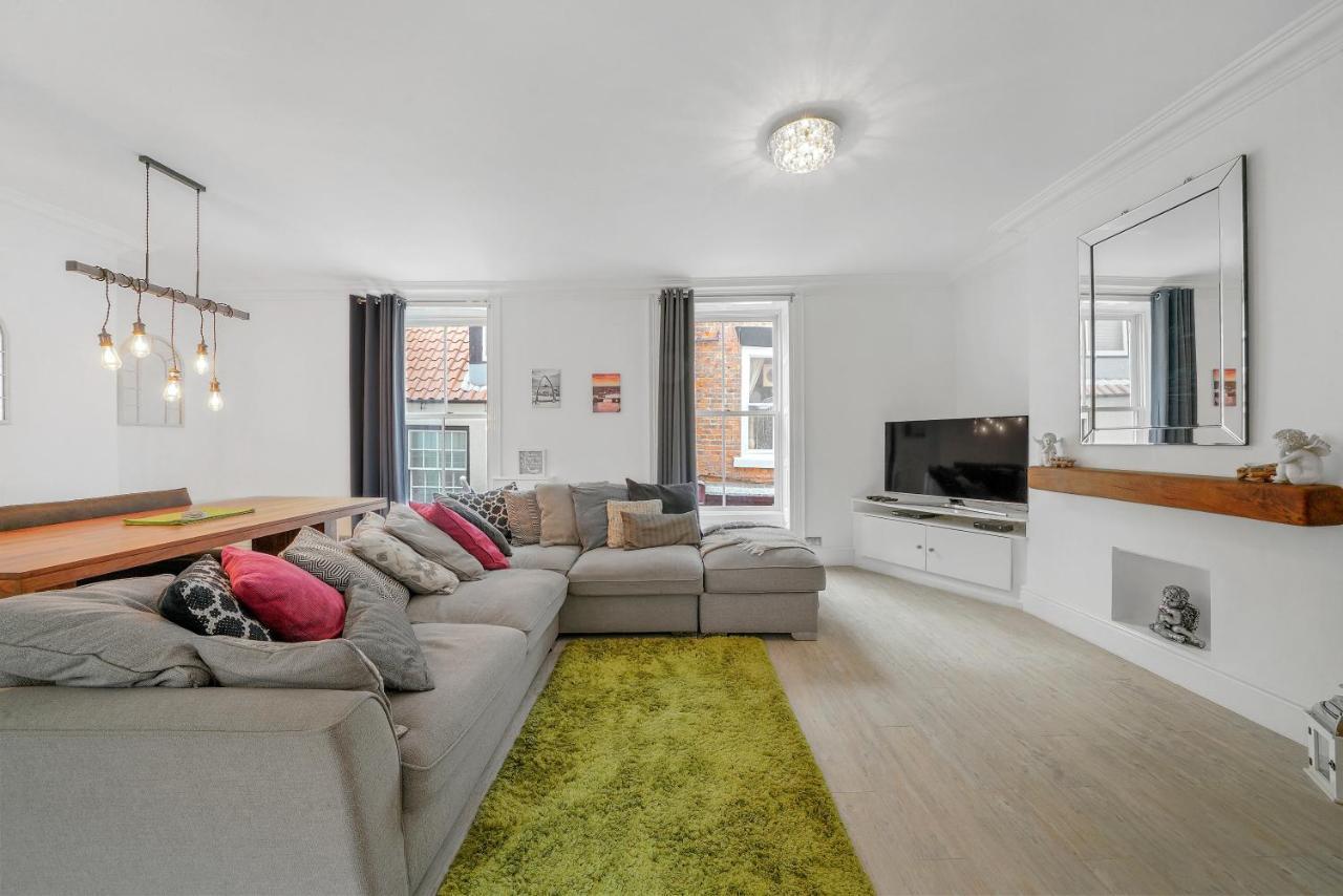 30 Percent Off! The Central Whitby Gem - 4 Bedrooms Kültér fotó