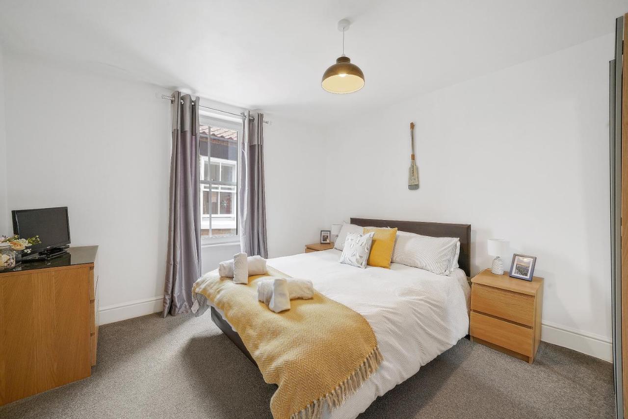 30 Percent Off! The Central Whitby Gem - 4 Bedrooms Kültér fotó
